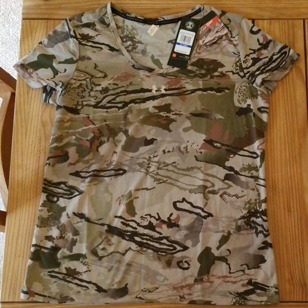 Womens Under Armour Camo Shirt